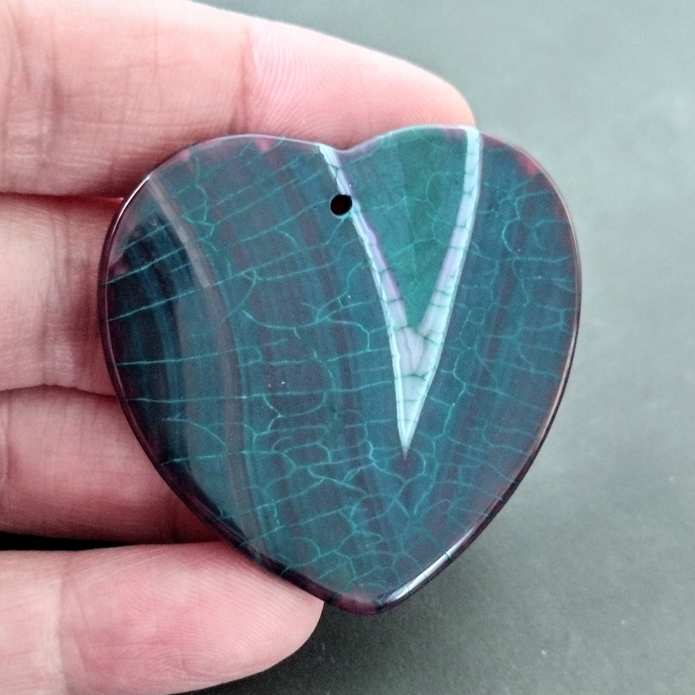Green And Purple Dragon's Veins Agate Pendant Gemstone - Picture 2 of 2